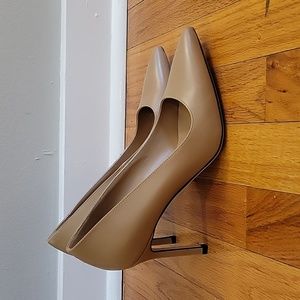 Via Spiga point toe pumps